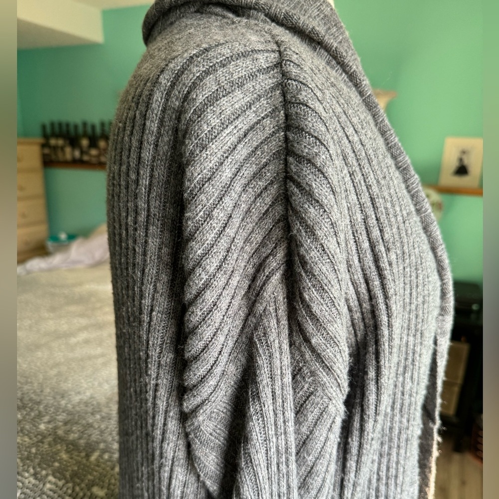 Extra Long Drop Shoulder Gray Sweater Robe - Picture 4 of 12